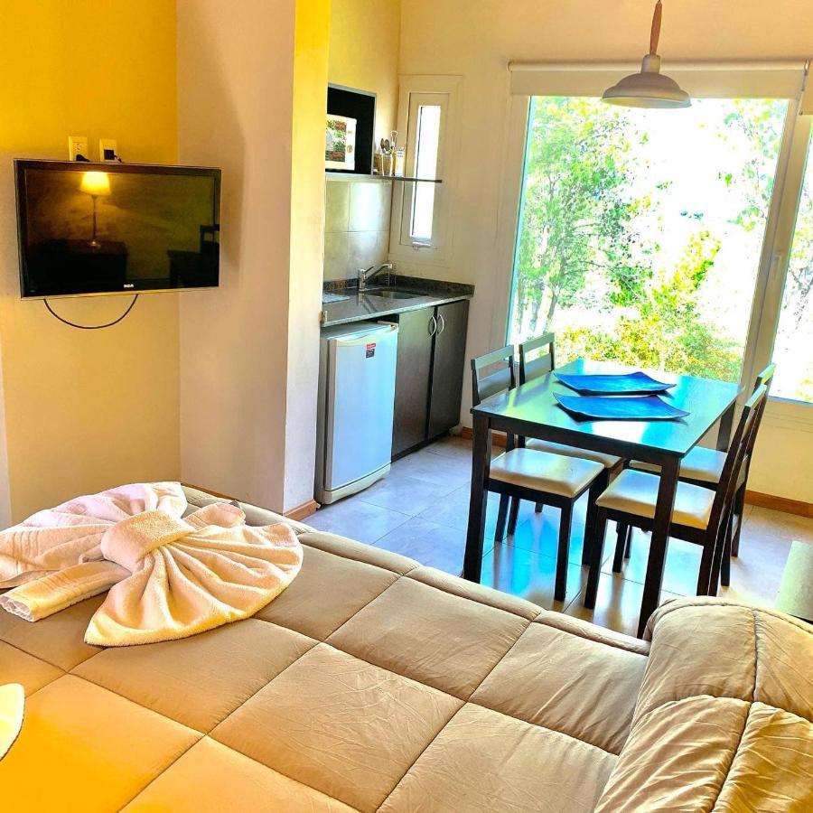 La Loma - Cabanas & Suites Villa Carlos Paz Bagian luar foto