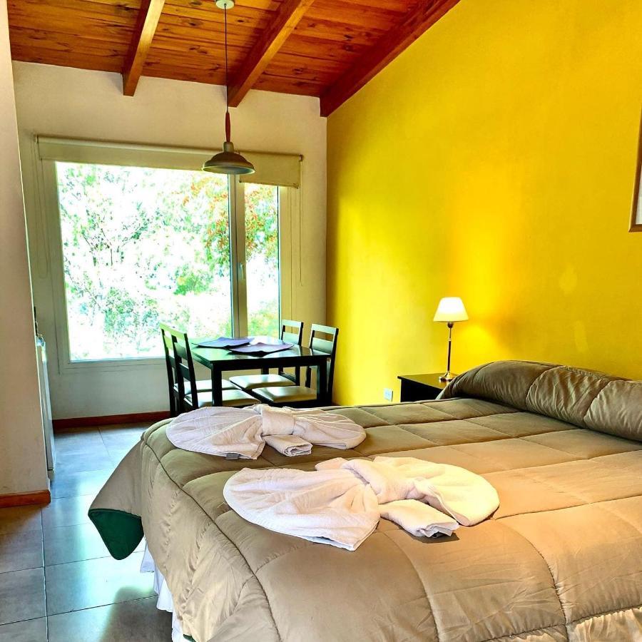 La Loma - Cabanas & Suites Villa Carlos Paz Bagian luar foto